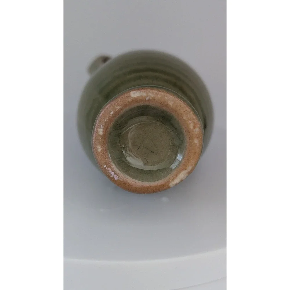 Vintage Green Ceramic Bud Vase Double Spiral Handles Ribbed Crackle Glaze 4